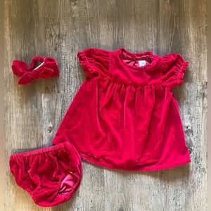 Baby velvet dress set